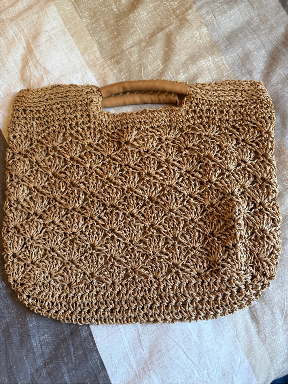 Woven Straw Tote in Tan